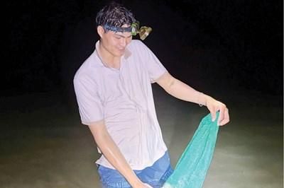 Đi biển kéo mực địu