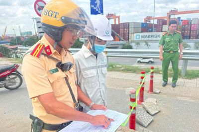 Phạt đơn vị sửa chữa cầu Đồng Nai gây ùn tắc giao thông