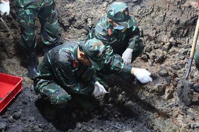 TP.HCM: Tìm thấy gần 100 bộ hài cốt liệt sĩ tại Công viên Lê Thị Riêng