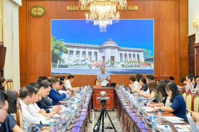 Khẩn trương thay thế Thông tư số 22/2019/TT-NHNN, triển khai lộ trình Basel III toàn hệ thống ngân hàng