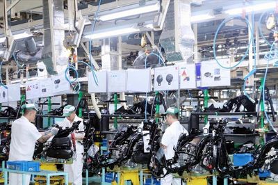 GDP tăng cao nhất 15 năm, tạo đà cho tăng trưởng 2 con số