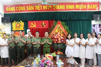Phát huy truyền thống 79 năm lực lượng Y tế CAND: Đẩy mạnh chuyển đổi số vì sức khỏe cán bộ, chiến sĩ và Nhân dân