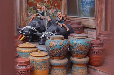 Từ xưởng sản xuất đến chợ gốm Bát Tràng