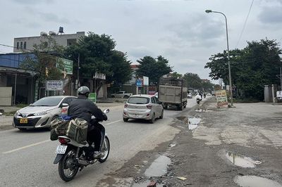Dự án cải tạo quốc lộ 6 vẫn thi công 'xôi đỗ'