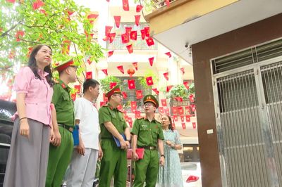 Phường Phương Liệt giữ vững thế trận lòng dân