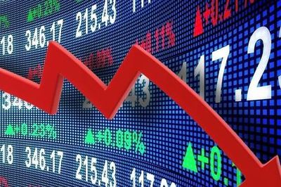 VN-Index bốc hơi hơn 24 điểm, cổ phiếu PNJ lau sàn sau biến cố pháp lý