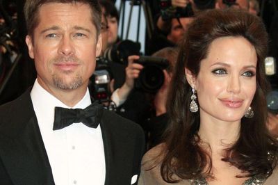 Con của Brad Pitt đồng loạt bỏ họ cha, mối quan hệ giữa nam tài tử và các con rạn nứt ra sao?