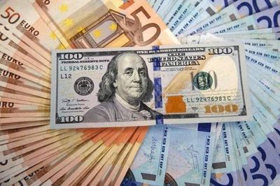 Tỷ giá ngoại tệ ngày 15/7: USD bán ra ở mức 26.450 đồng, euro vượt 30.760 đồng