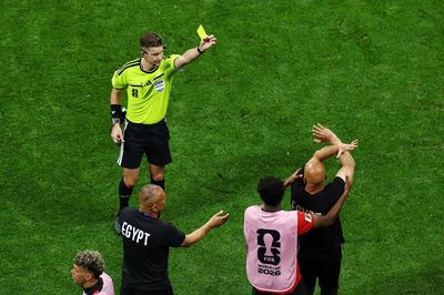 Cầu thủ, HLV chỉ trích FIFA bị phạt sau World Cup 2026