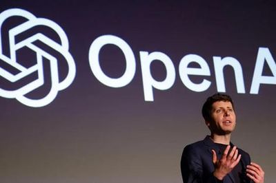 OpenAI bước vào cuộc đua thiết bị AI tiêu dùng