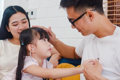 Không phải giàu có, đây mới là 3 kiểu cha mẹ dễ nuôi dạy con thành tài