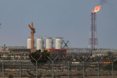 Iran dọa phong tỏa các tuyến năng lượng huyết mạch trước sức ép từ Mỹ