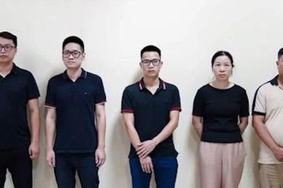 Cài 'Win lậu': 5 đối tượng bị khởi tố