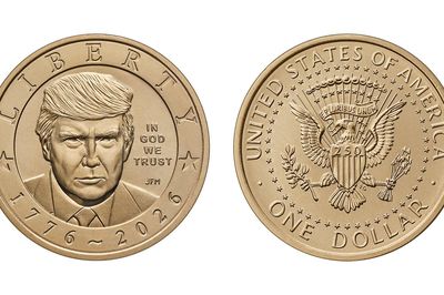Đồng xu 1 USD có hình ông Trump gây tranh cãi