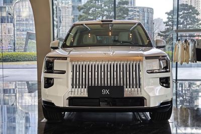 Xe sắp ra mắt khách Việt ra thêm bản 5 chỗ cao cấp