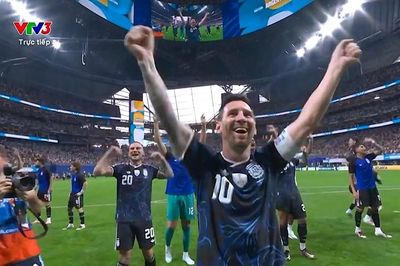 Messi rực sáng với cú đúp kiến tạo, Argentina ngược dòng hạ Anh vào chung kết World Cup 2026