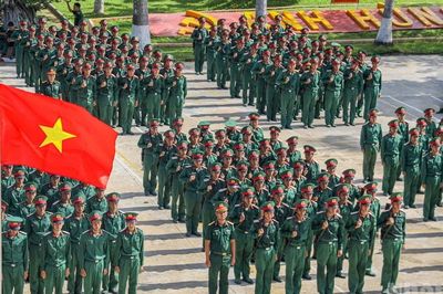[Ảnh] Huấn luyện quân ở đơn vị ba lần nhận danh hiệu Anh hùng Lực lượng vũ trang nhân dân