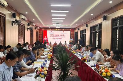 Hội thảo 'Chủ tịch Hồ Chí Minh với Khu di tích lịch sử quốc gia đặc biệt Đền Hùng'
