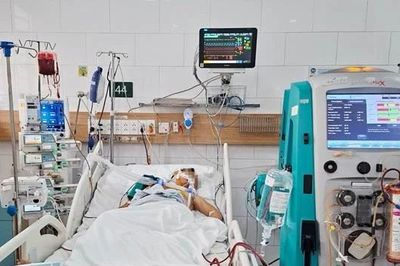 Uống thuốc không rõ nguồn gốc, người đàn ông rơi vào tình trạng nguy kịch