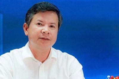 Thành phố Huế cho học sinh mượn sách giáo khoa: Phụ huynh cần biết gì?