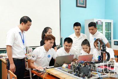 Chuẩn đầu ra đại học bắt buộc có năng lực số và AI