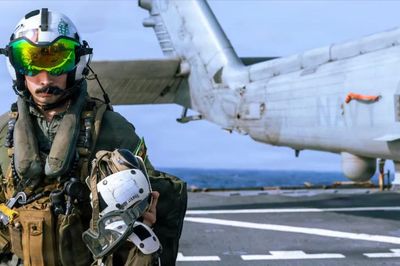 Các nước tìm đường giảm phụ thuộc eo biển Hormuz