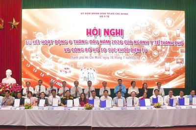 TPHCM : Ra quân cao điểm 150 ngày đêm khám sức khỏe toàn dân