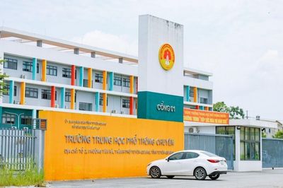 Vụ điểm 10 Toán bất thường ở Tuyên Quang: Muốn giảm bệnh thành tích, cần thay đổi cách nhìn về thành công
