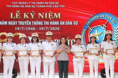 Cần Thơ kỷ niệm 80 năm Ngày truyền thống THADS