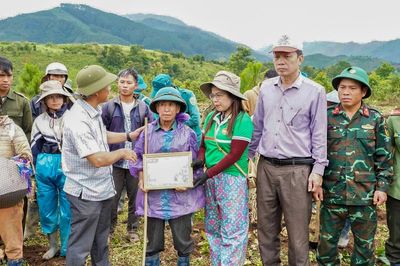 45 gia đình người có công, 45 điều ước và một tháng Bảy nghĩa tình