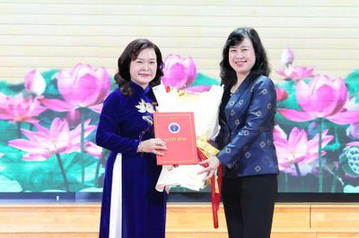 Bộ trưởng giao loạt nhiệm vụ cho nữ Hiệu trưởng đầu tiên của ĐH Y Dược Cần Thơ