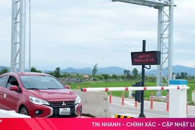 Thu phí cao tốc ở Hà Tĩnh: Nhiều ôtô chưa dán thẻ, tài khoản không đủ tiền khi qua trạm