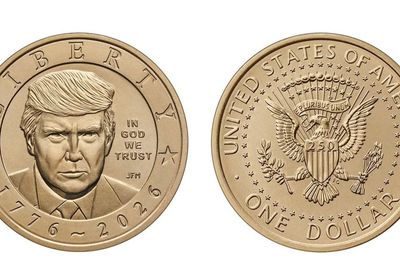 Mỹ phát hành đồng xu 1 USD in hình Tổng thống Donald Trump