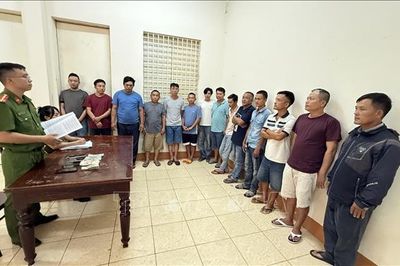 Triệt xóa 3 đường dây cá độ bóng đá, quy mô gần 200 tỷ đồng