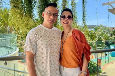 Jennifer Phạm 'hâm nóng tình cảm' với chồng doanh nhân ở nước ngoài