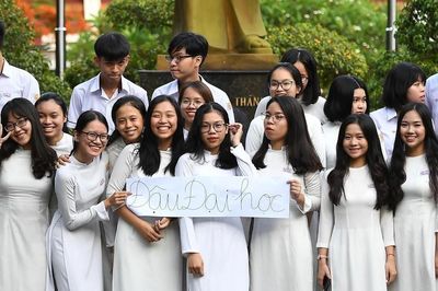 Từ năm học 2026-2027, Huế cấp miễn phí sách giáo khoa cho toàn bộ học sinh