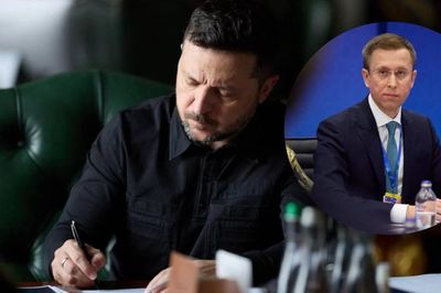Tổng thống Zelensky chọn lãnh đạo Naftogaz làm Thủ tướng, sắp thay Bộ trưởng Quốc phòng
