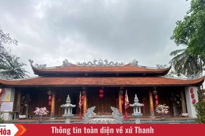 Chốn thiêng bên ngã ba sông