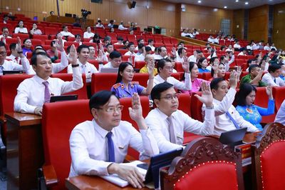 Bế mạc kỳ họp thứ Sáu, HĐND tỉnh Bắc Ninh khóa XX: Thông qua 39 nghị quyết