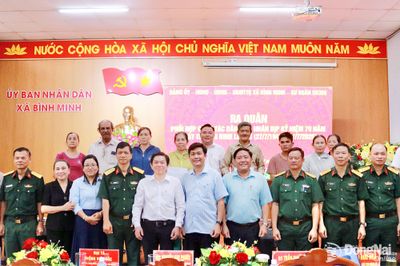 Xã Bình Minh phối hợp với Sư đoàn Bộ binh 309 ra quân thực hiện công tác dân vận