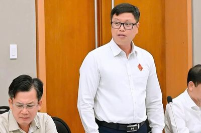 Nhận diện điểm nghẽn, khơi thông nguồn lực phát triển