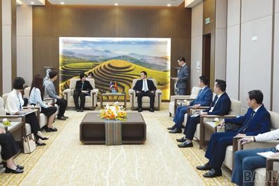 Phó Chủ tịch UBND tỉnh Giàng Quốc Hưng tiếp xã giao Đoàn Văn phòng Ủy ban Xúc tiến Đầu tư Thái Lan tại Việt Nam và các doanh nghiệp Thái Lan
