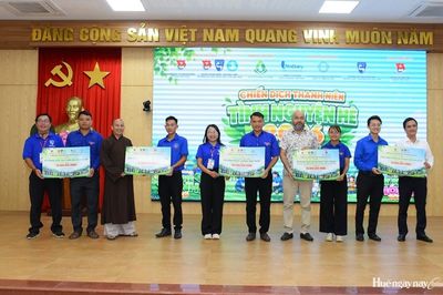 Hơn 250 triệu đồng triển khai nhiều công trình, phần việc ý nghĩa tại Khe Tre
