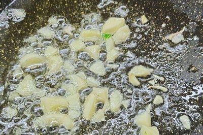 5 thói quen nấu ăn làm tăng nguy cơ tổn thương dạ dày, cái thứ 2 rất nhiều người mắc phải