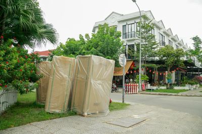 Chủ khu đô thị cho thuê đất sai phép, loạt trạm đổi pin xe điện 'trùm mền'