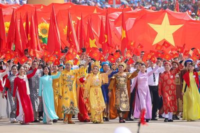 Từ 'bốn khoảng trống' đến tư duy mới về phát triển văn hóa