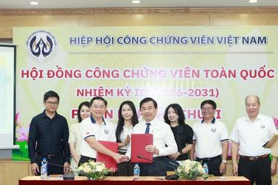 Cơ quan Báo và Phát thanh, truyền hình Hà Nội ký kết thỏa thuận hợp tác truyền thông với Hiệp hội Công chứng viên Việt Nam