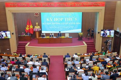 Tháo gỡ 'điểm nghẽn' đầu tư công, tạo động lực tăng trưởng cho Quảng Ngãi