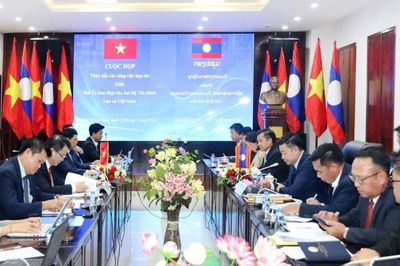Bộ trưởng Bộ Tài chính Ngô Văn Tuấn làm Chủ tịch Ủy ban hợp tác Việt Nam – Lào