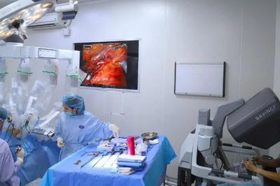 Phẫu thuật nội soi robot là bước đột phá của công nghệ trong điều trị ung thư